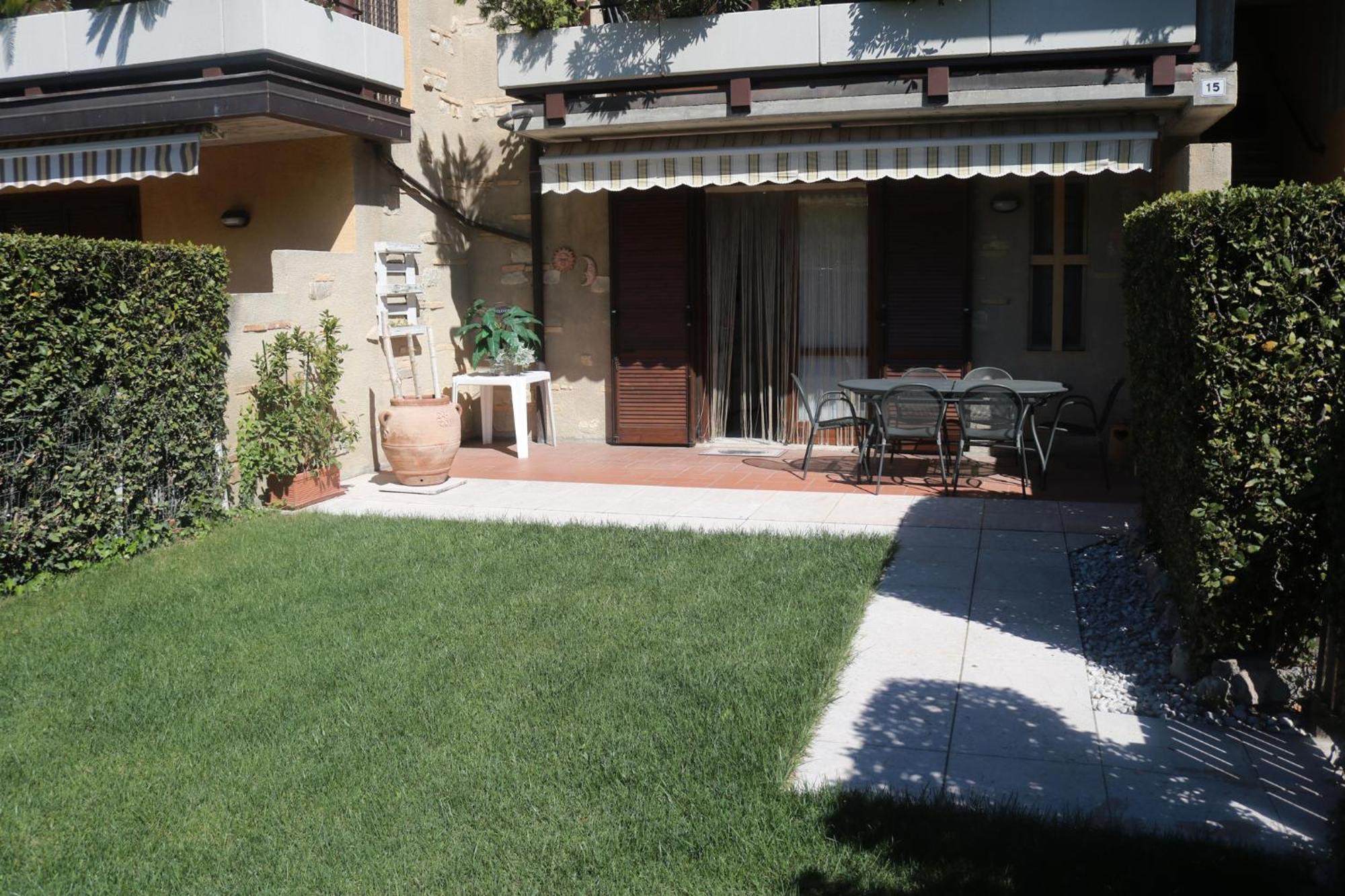 Apartment In Lazise - Gardasee 40851 Exteriör bild